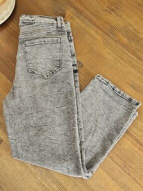 KENSIE Wmens Gray Washed Jeans - High Rise Straight Jeans